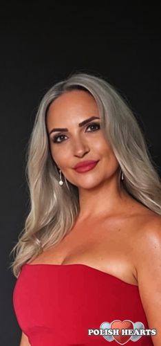Ladyinred23