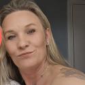 EEla499, Female, 49 years old